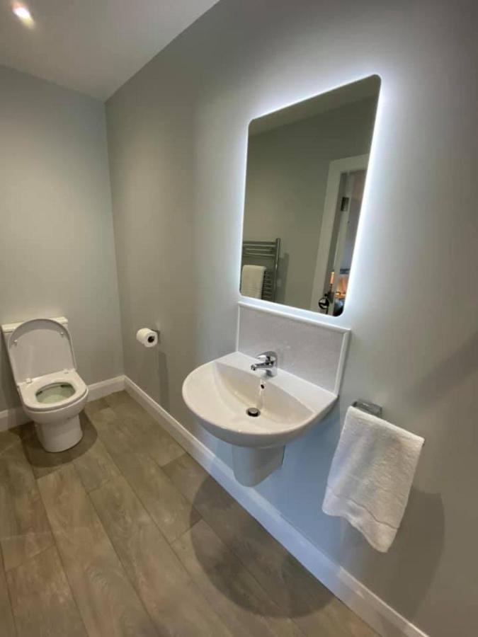 Temple Golf Club Hotel Lisburn Bagian luar foto